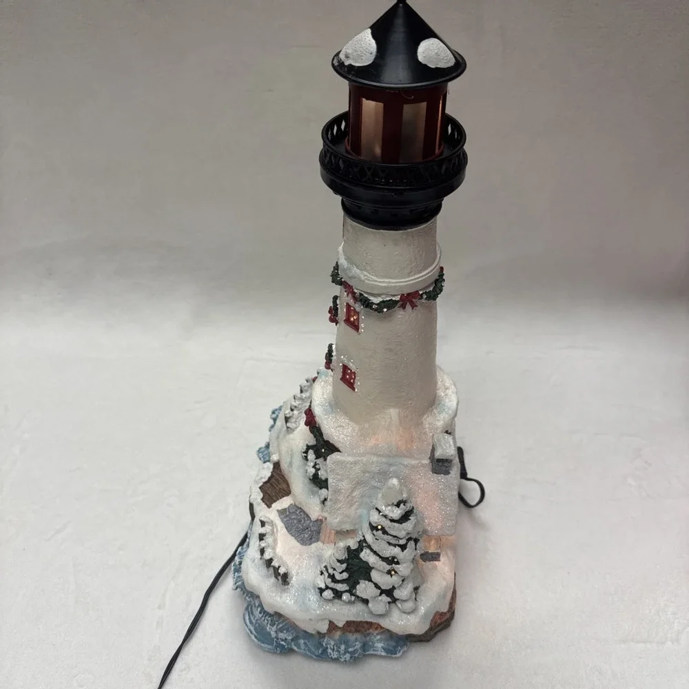 Holiday Lighthouse 14